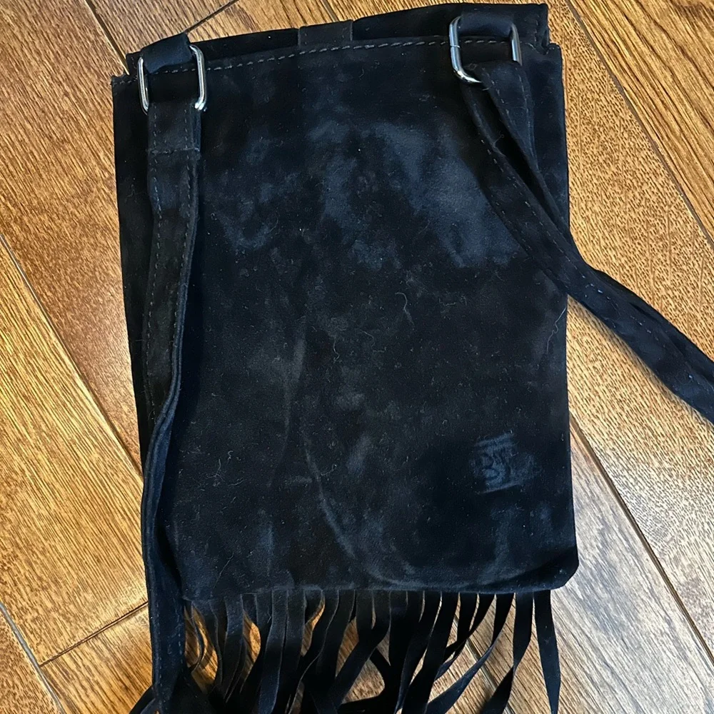 Fringe buckle purse - Picture 8 of 8